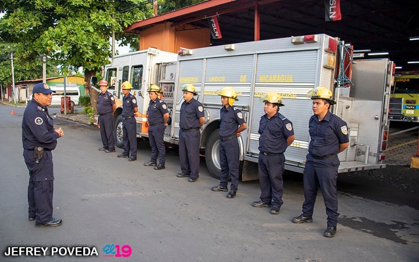 BOMBEROS